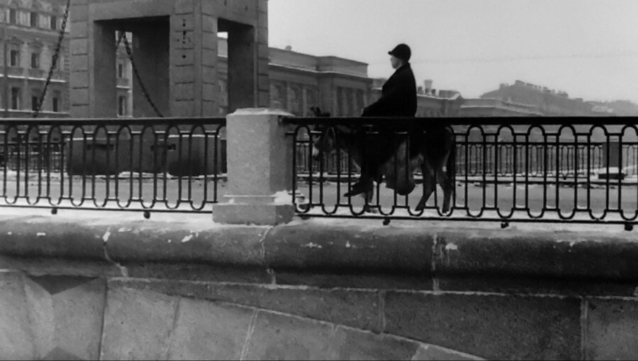 кадр из фильма «Счастливые дни»