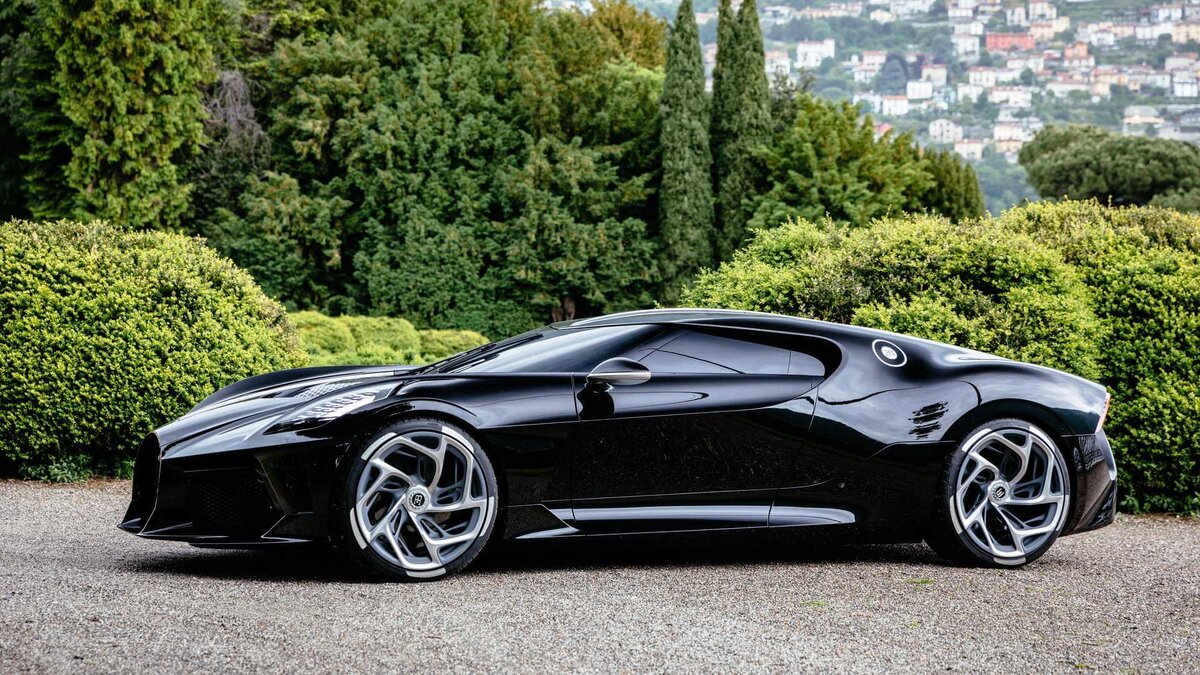 Bugatti La Voiture Noire