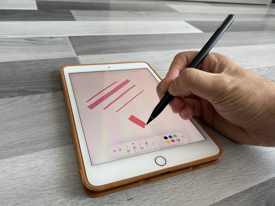 Большой пенсил. Умный карандаш. IPAD mi вместе с Apple Pencil 1000000. Эпл пенсил в Германии.