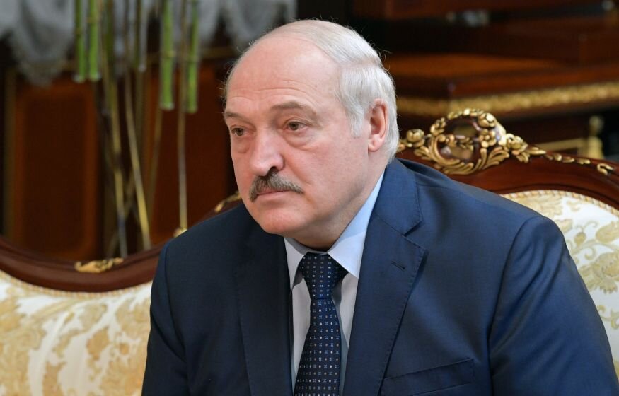    «Дальше будет полное уничтожение Украины»: Лукашенко предупредил Зеленского о последствиях отказа от переговоров