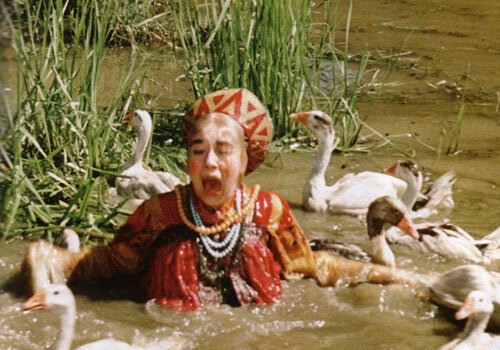 По-моему, тут Марфуша опозорилась намного больше, чем в финале.