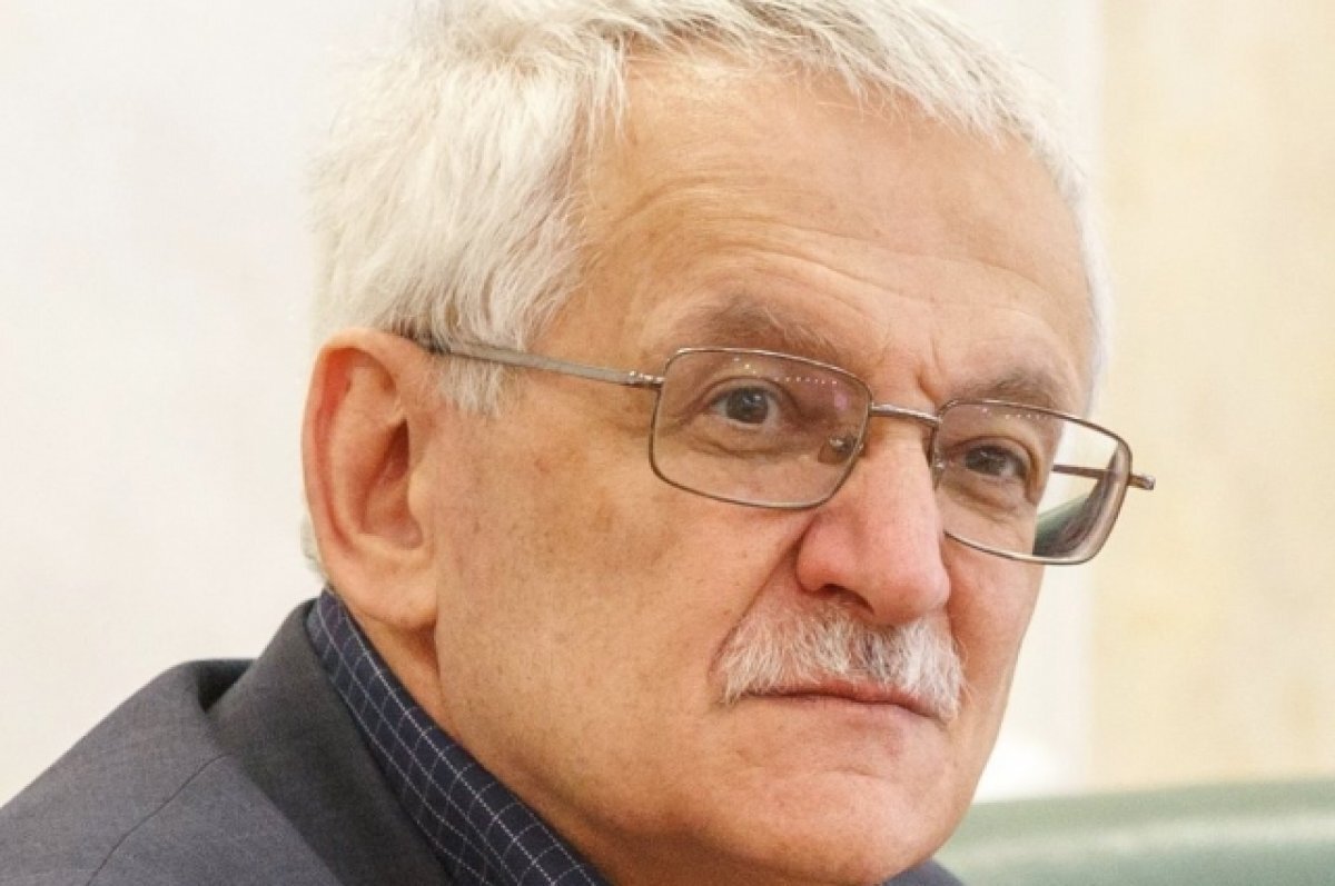    Профессор Блинкин объяснил, почему могут подорожать товары из Азии