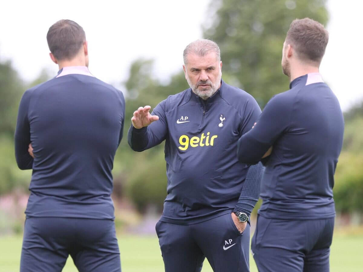    Главный тренер "Тоттенхэма" Ангелос Постекоглу© пресс-служба клуба "Тоттенхэм Хотспур"