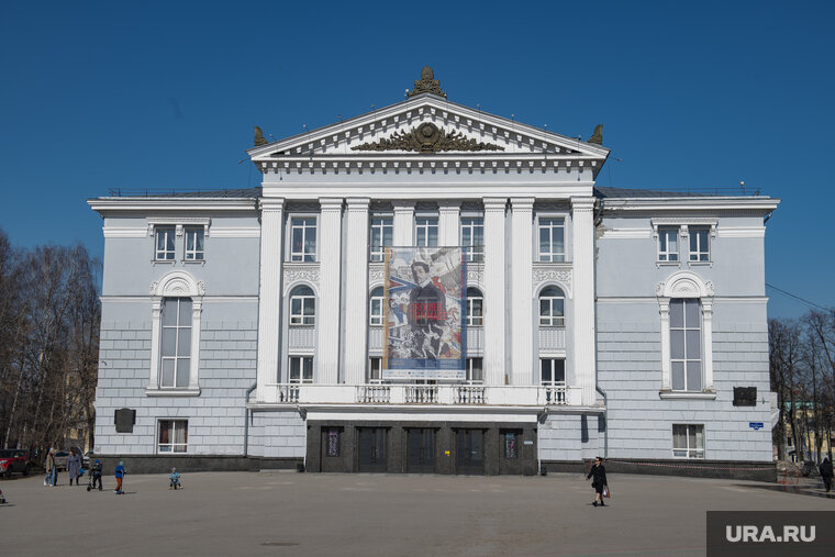    Реконструкцию фасада Пермской оперы произведут до конца года