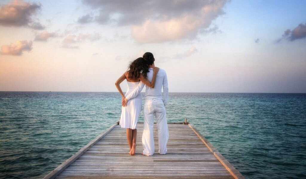 Она помогает нам научиться лучше понимать и взаимодействовать с другими, создавая более гармоничные и здоровые отношения.