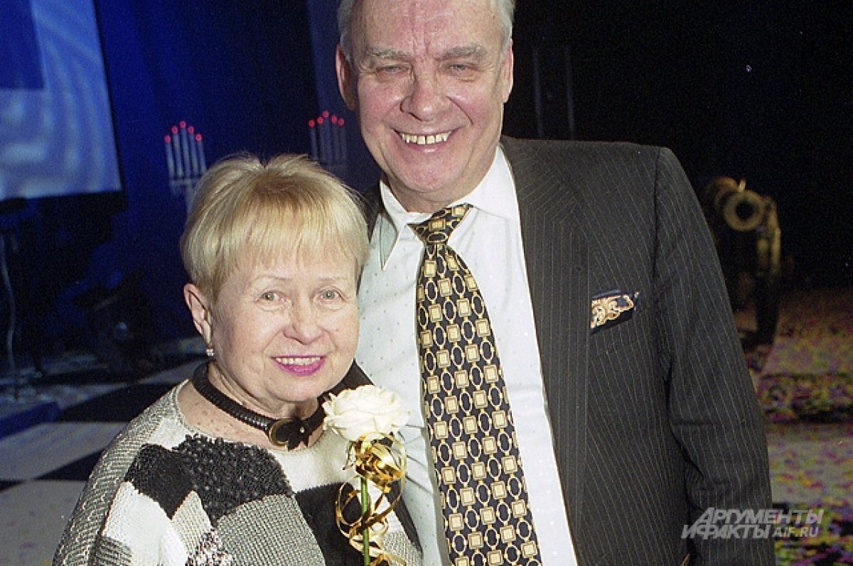    Волгоградский губернатор выразил соболезнования Александре Пахмутовой