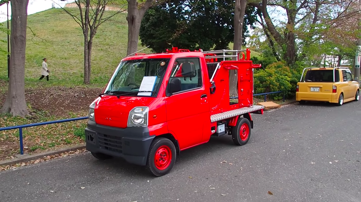 Mitsubishi Minicab Fire Truck. Фото: youtube.com