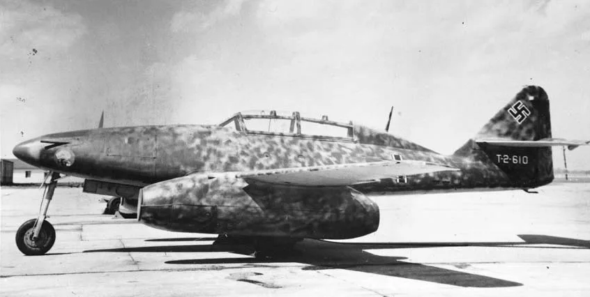  Мессершмитт – 262 Швальбе (фото взято из открытых источников на Яндекс.ру)