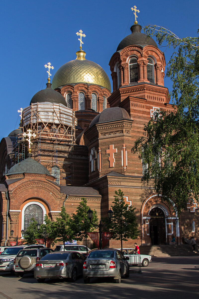 Город краснодар церковь. Екатерининский храм Краснодар.