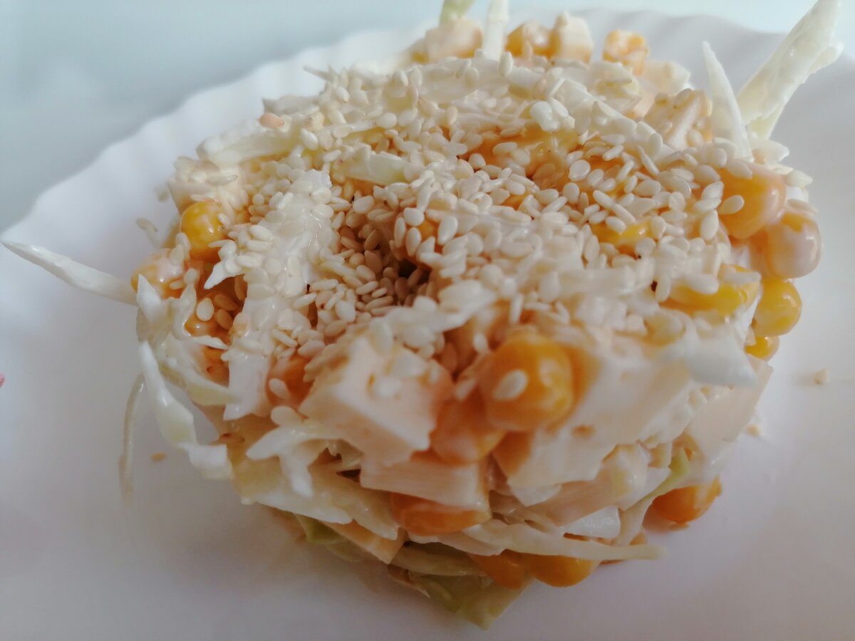 Лёгкий салат "3 ингредиента". Готовлю за 5 минут