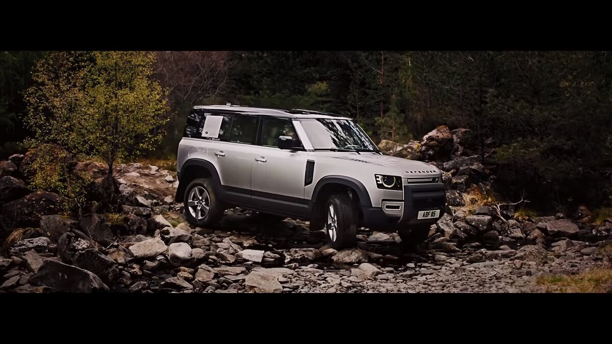 Land  Rover Defender 2020.