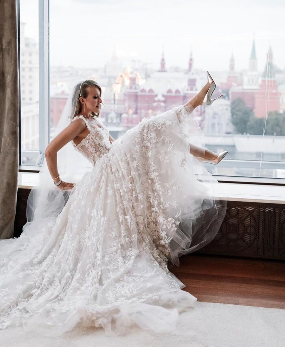 instagram.com/xenia_sobchak
