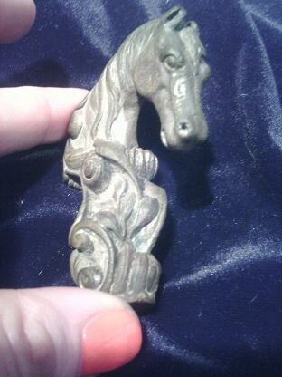 Навершие скипетра в виде головы лошади. Пловдивский округ, Болгария.