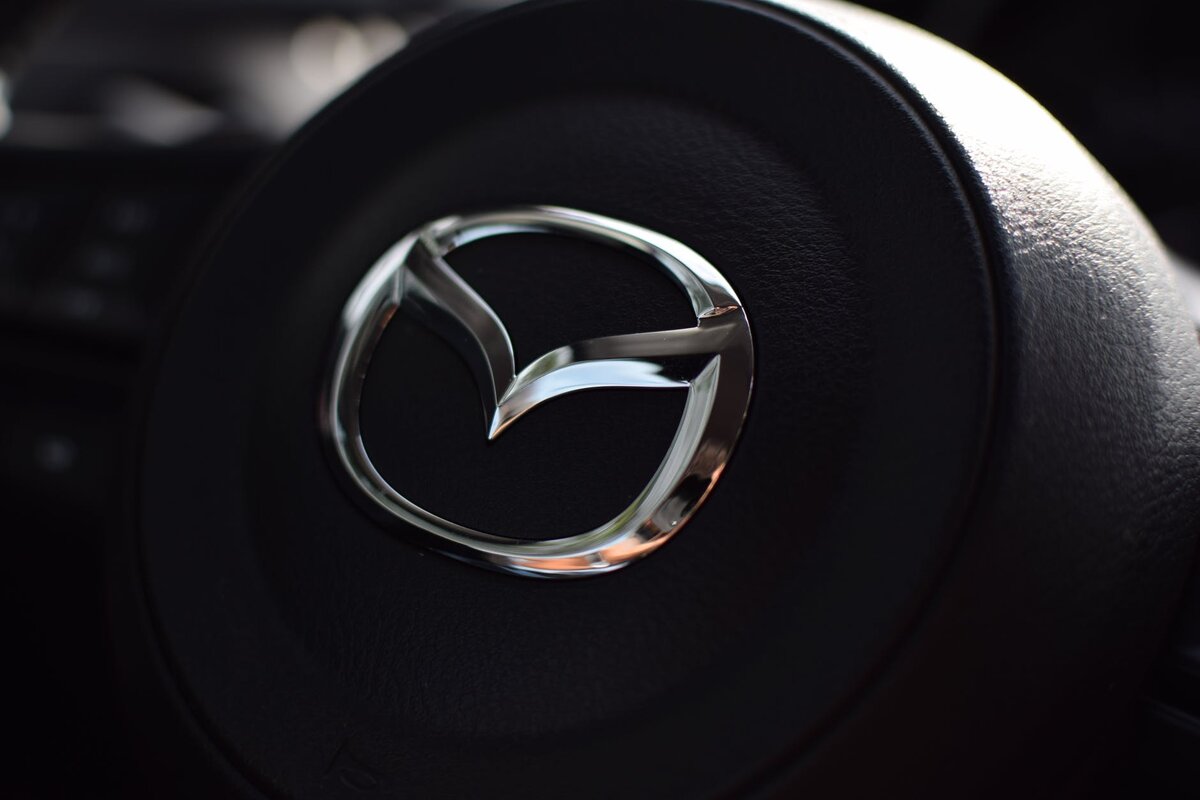 Mazda Emblem