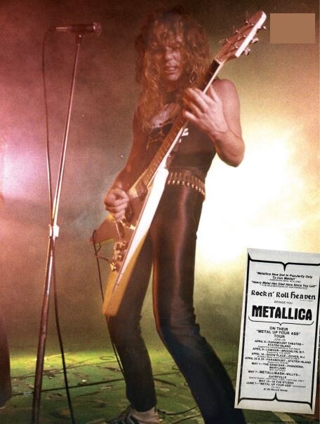 Джеймс Хэтфилд во время турне Metal Up Your Ass, Довер, Нью-Джерси, апрель 1983 || Джон Т. Камфорд (фотоагентство Фрэнка Уайта)