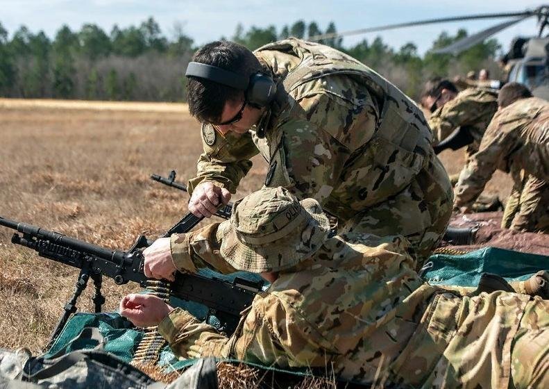 Тренировка нацгвардейцев США. Источник: Facebook / National Guard 