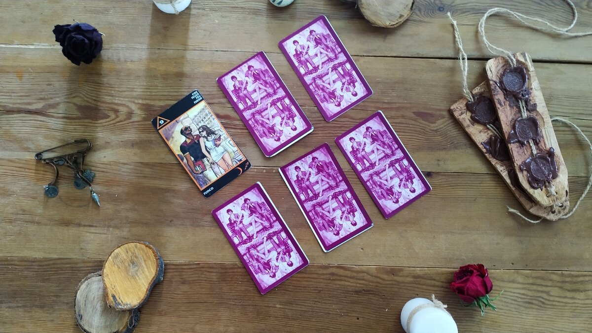 Гадание на Таро (Таролог)