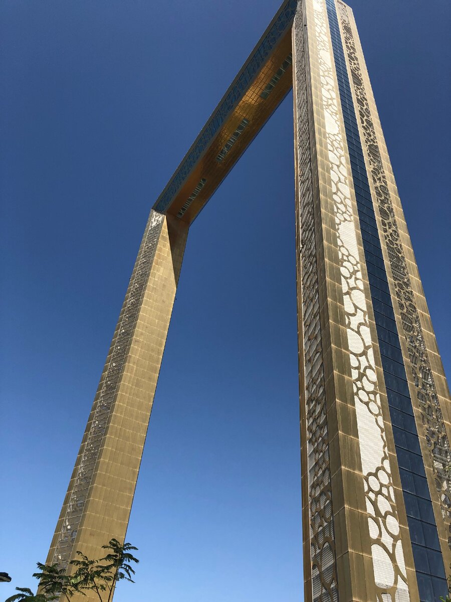 Обзорная площадка в Дубае. Dubai Frame