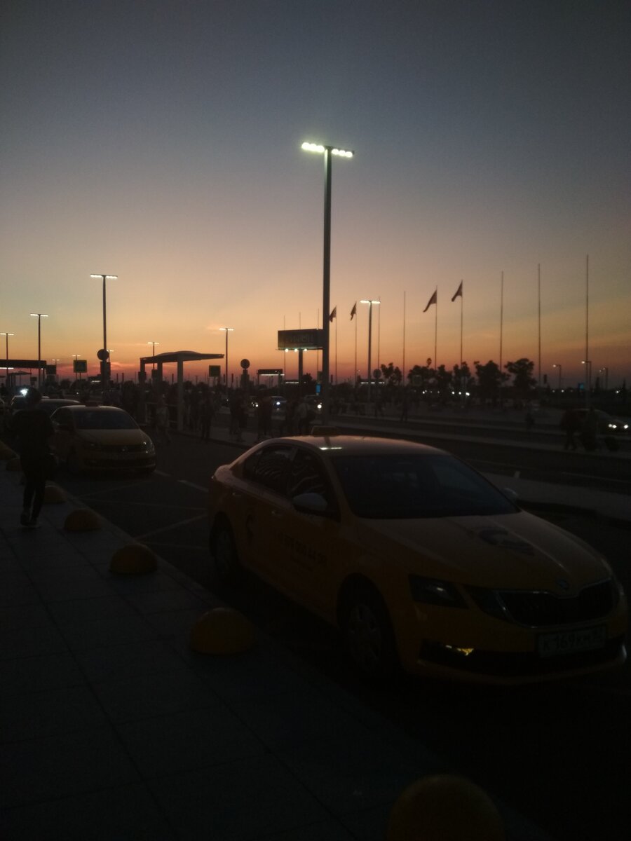 Фото, сделанное мной, после прилета в Симферополь