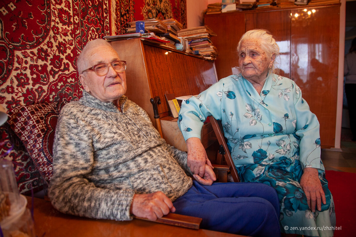 Николай Федорович и Валентина Федоровна Журавлевы