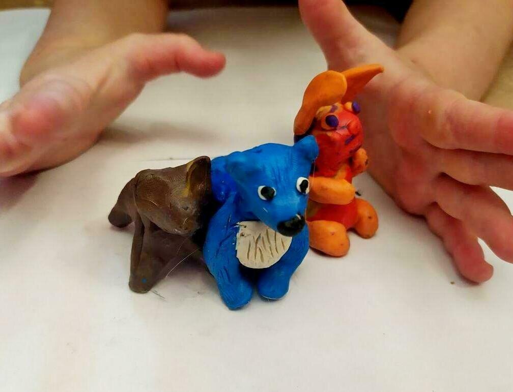 Лепим животных с детьми 