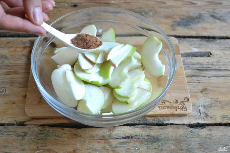 Самый лучший рецепт шарлотки классической с яблоками.?