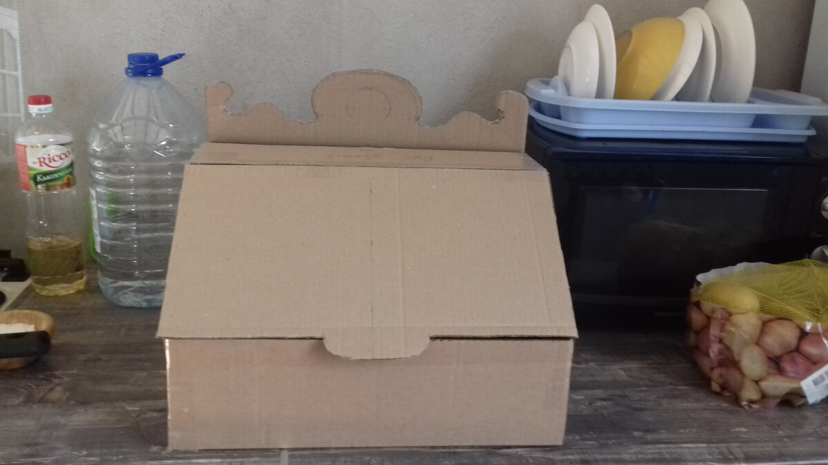 модель хлебницы из картона, чтоб прочувствовать размер