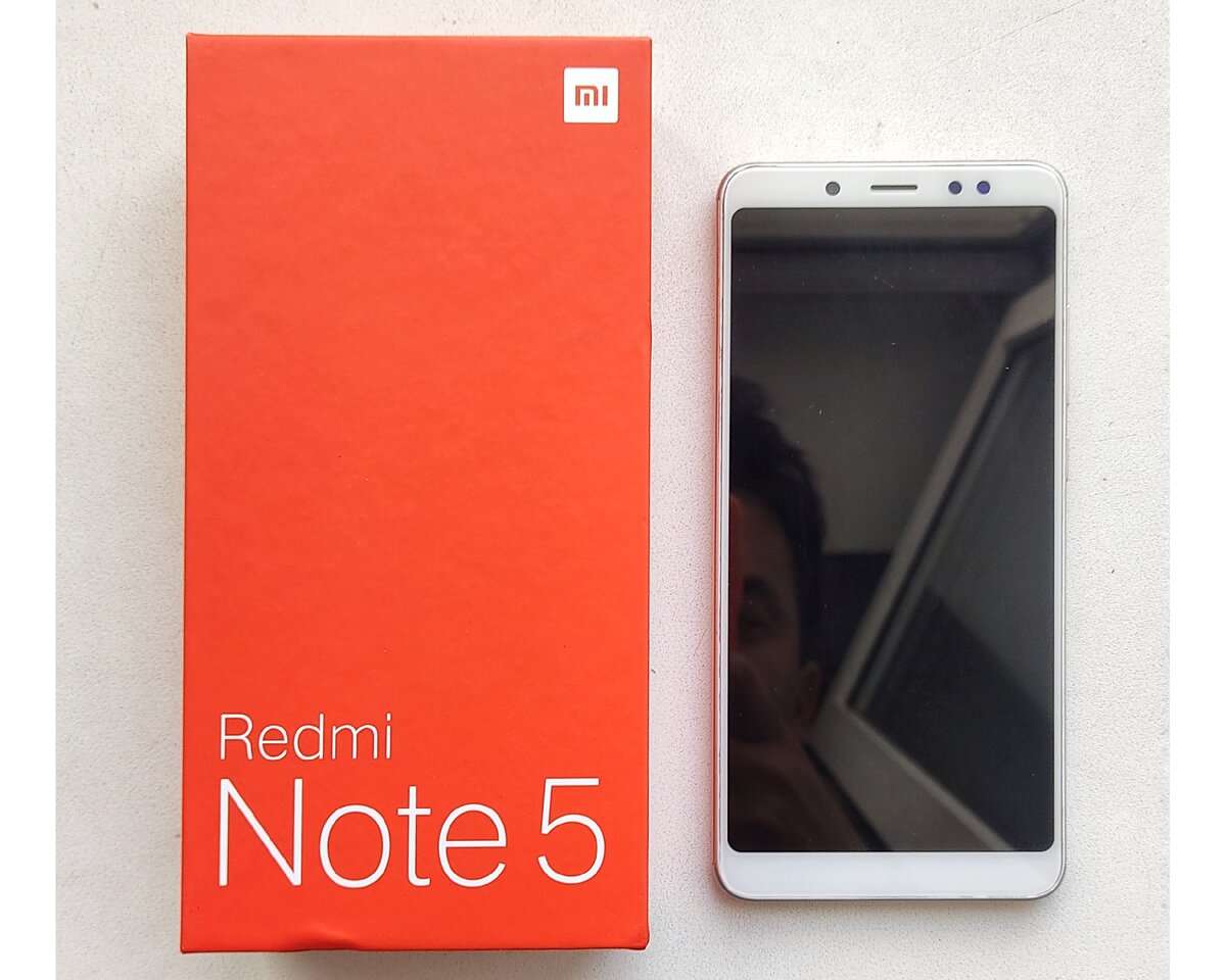 Фото на подоконнике