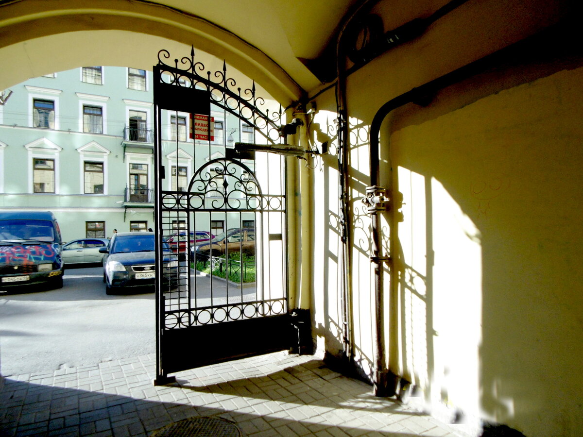 Без ажурных арок скучаю тоже. Фото автора