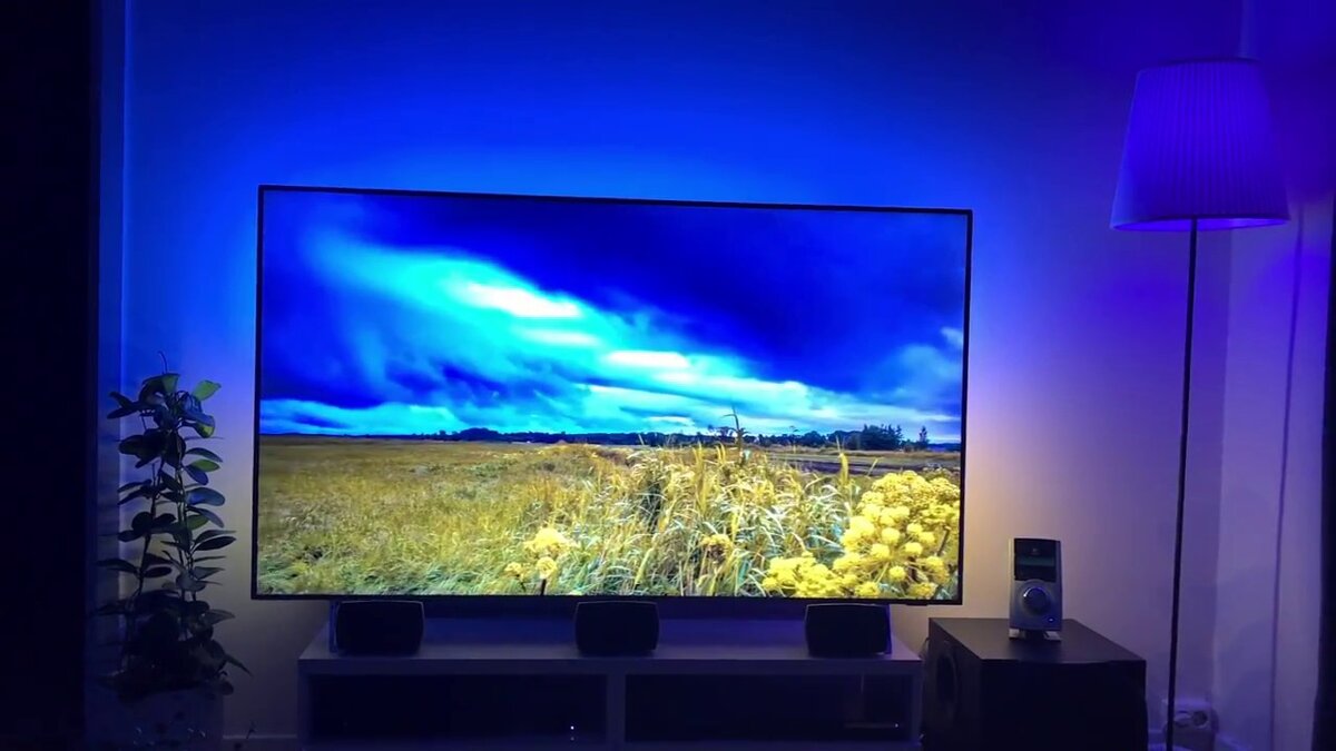 Телевизоры Philips с подсветкой Ambilight