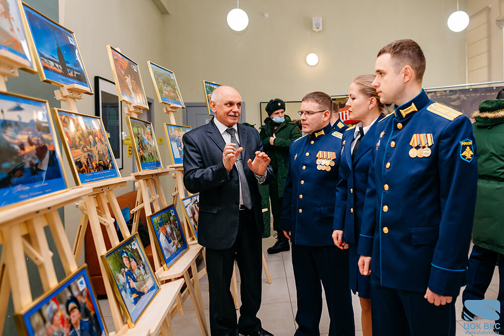 Артисты творческой группы ЦОК ВКС поздравили военнослужащих ПВО с Днем защитника Отечества