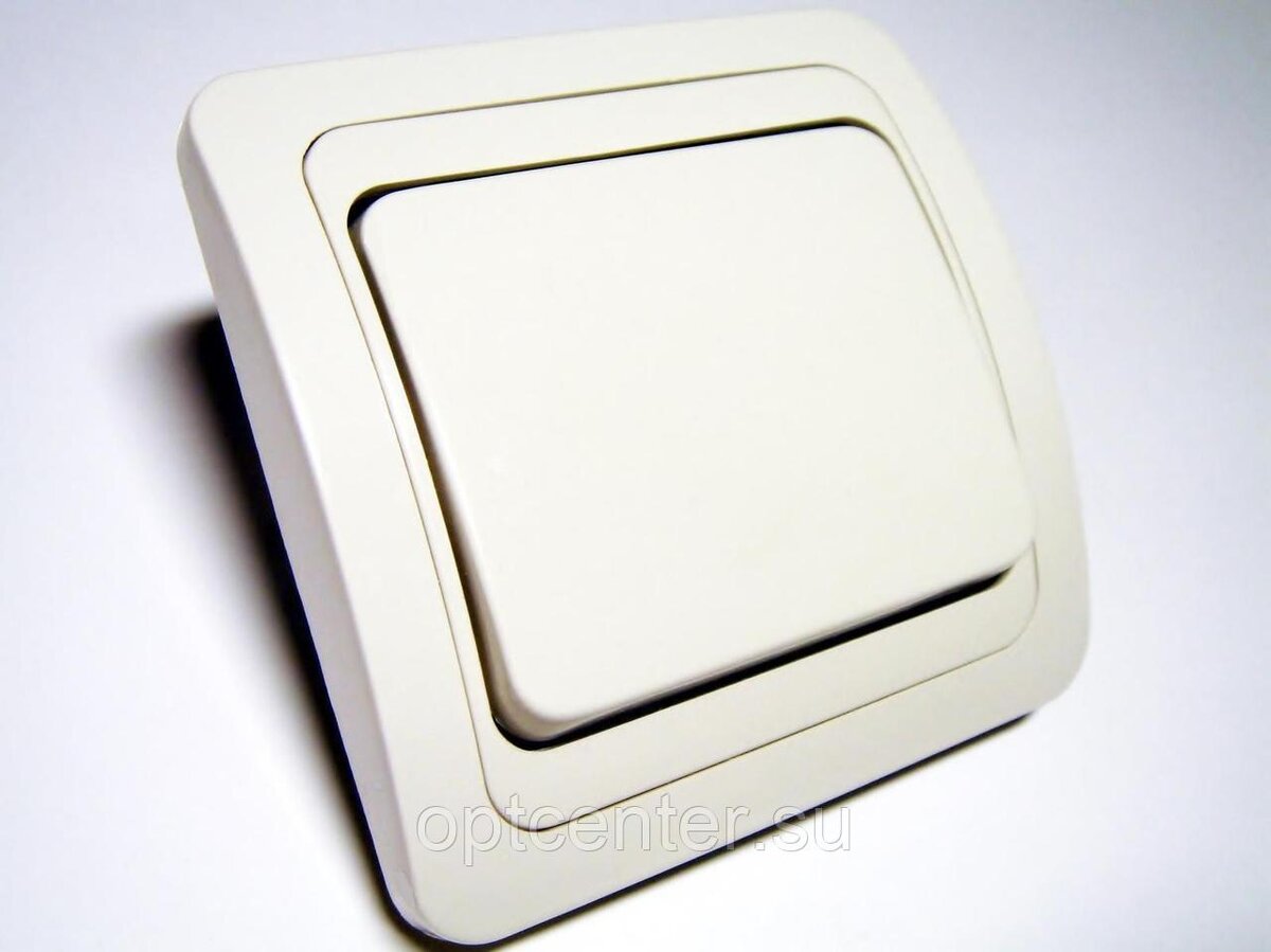 Приветствую всех. В данной статье мы рассмотрим часто задаваемый вопрос. Как должен правильно включаться выключатель вверх или вниз.