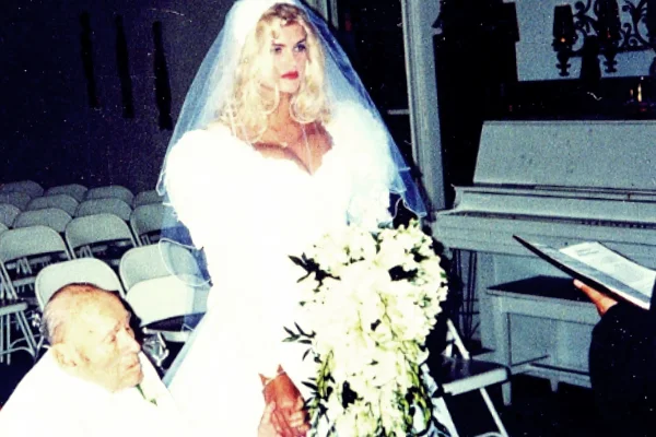 Анна Николь Смит и Джеймс Говард Маршал II