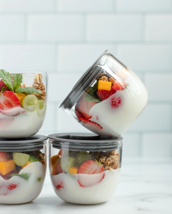 Food & Drink   S'well
@swel   https://unsplash.com/photos/EBIBk49hXxI