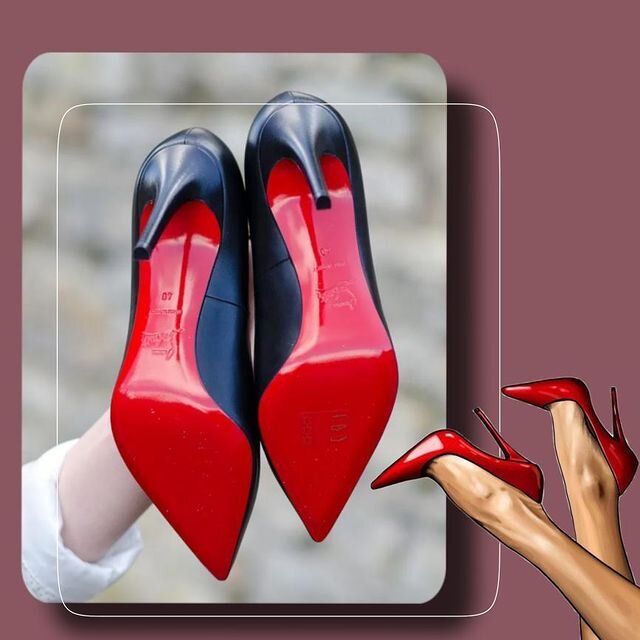 На фирменных туфлях нанесен логотип