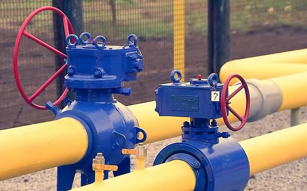 Вчера фьючерсные контракты на газ в Европе достигли почти $2000! И тут же свалились до $1295.