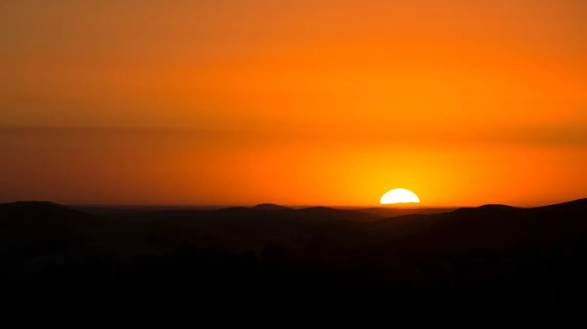 Каждая магнитная буря — вызов для многих жителей Земли. Фото: Pxfuel.com 