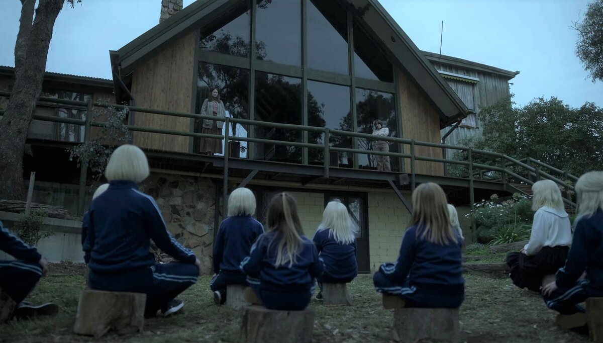 Скриншот из сериала "The Clearing" ("Очищение").