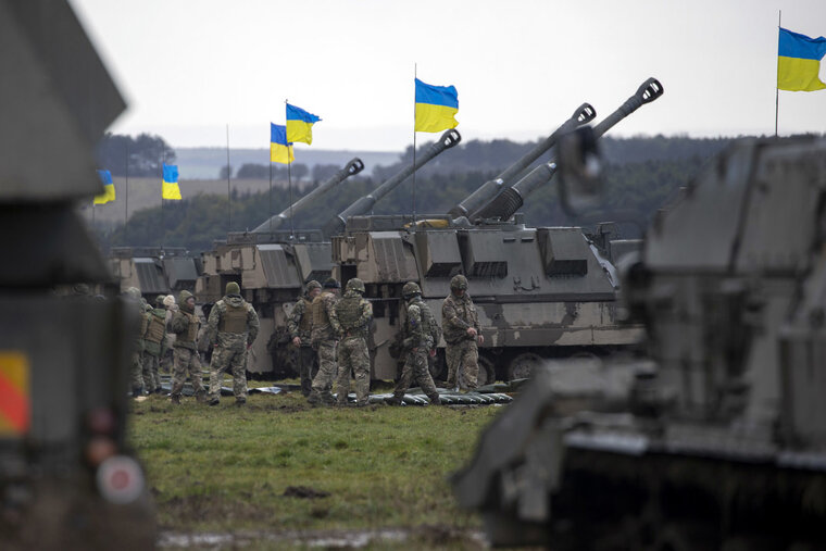   Украина нарушает права человека в ЛНР и ДНР уже девять лет, заявил Вито Гриттани