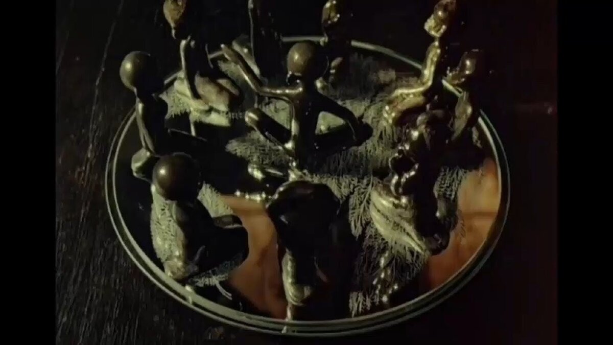 Кадр из фильма "Десять негритят"