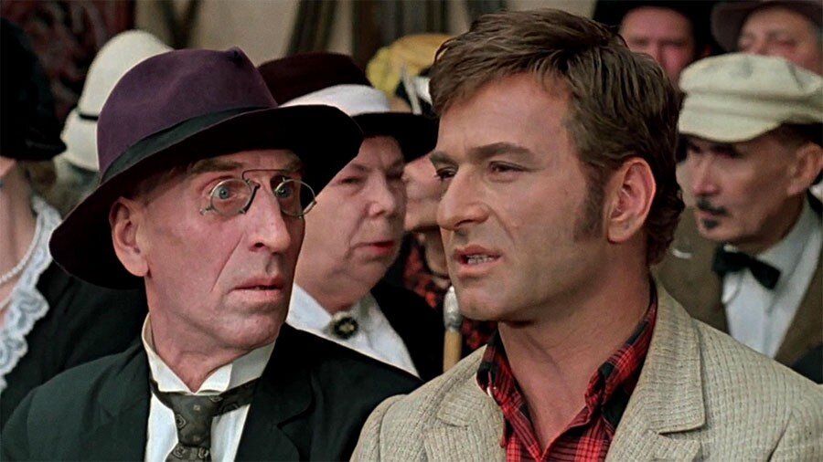 Выбор актера на роль Бендера был очень мучительным для Гайдая