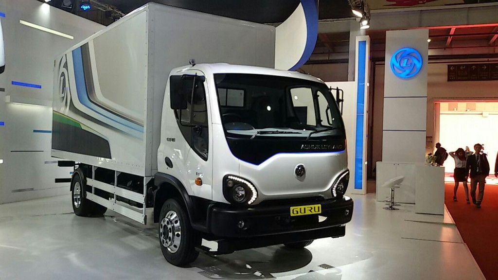 Ashok Leyland с кабиной Iveco