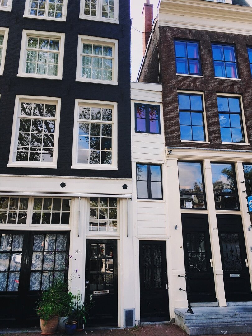  Самый узкий дом 