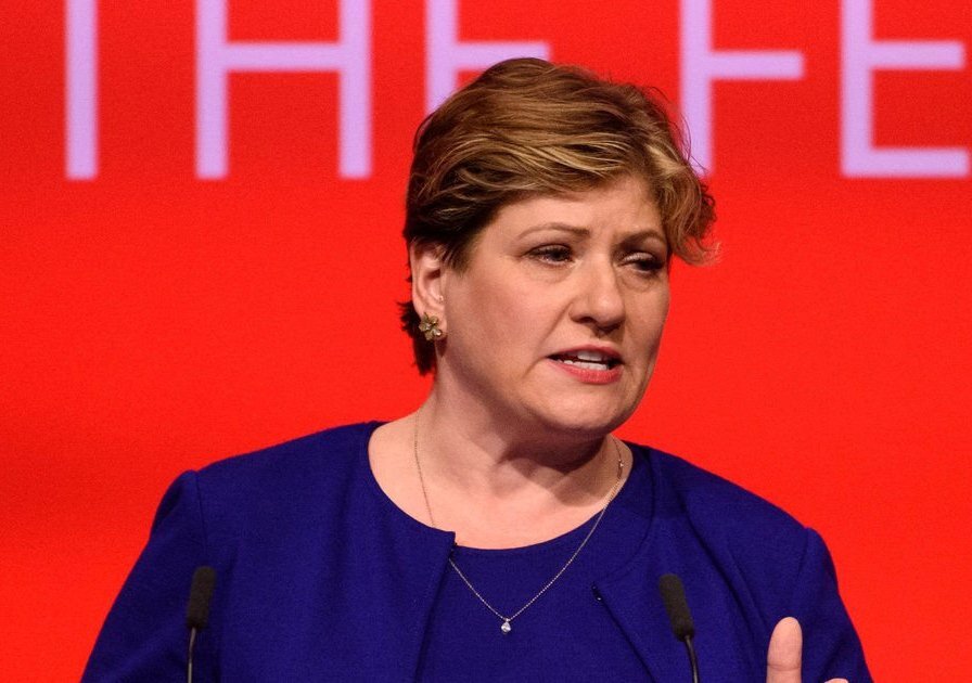 Эмили Торнберри. https://pbs.twimg.com/media/DSzC8-OXcAAiIV1.jpg