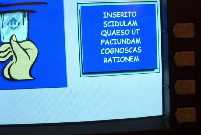 Банкомат на латыни в Ватикане