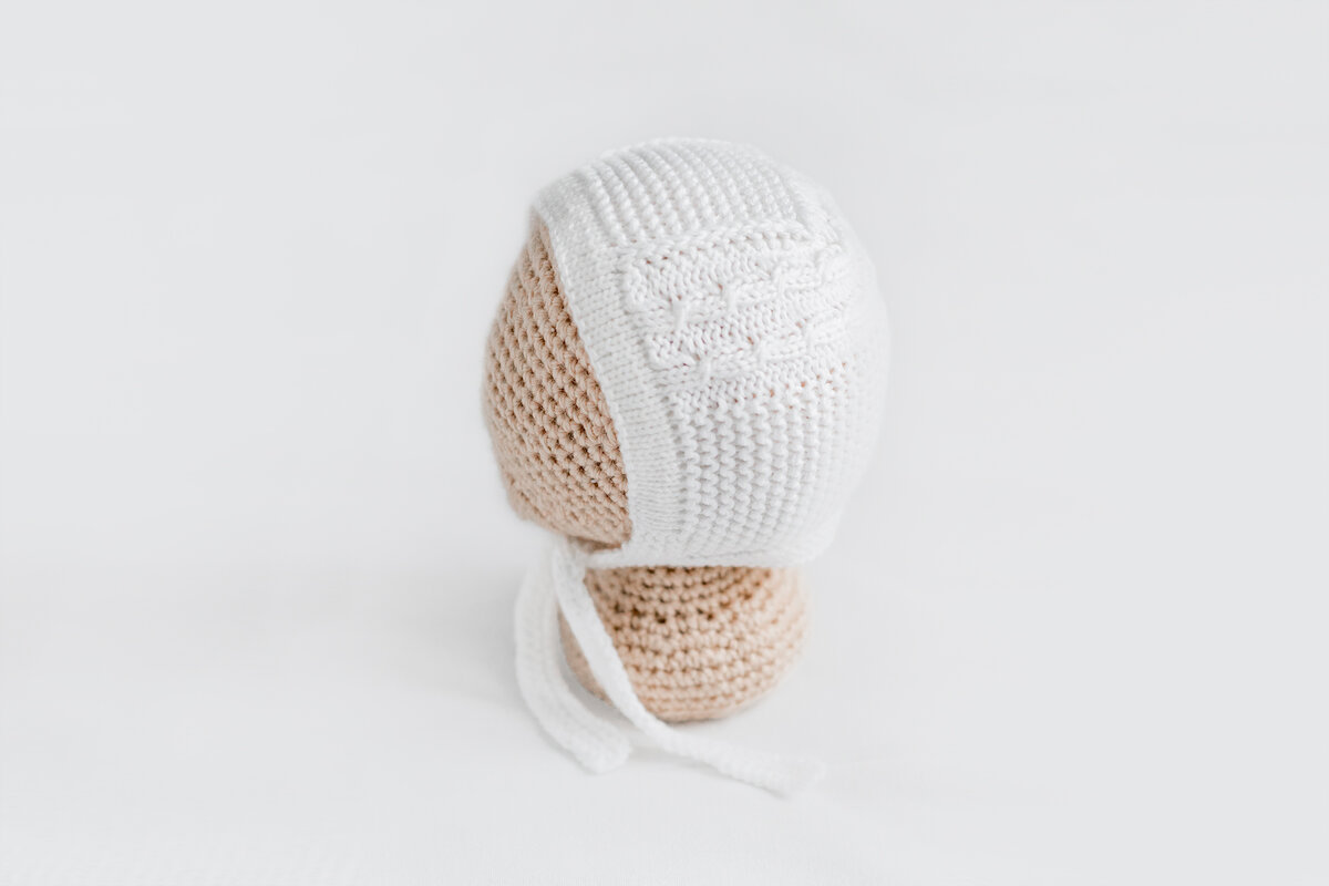 Чепчик на выписку сына