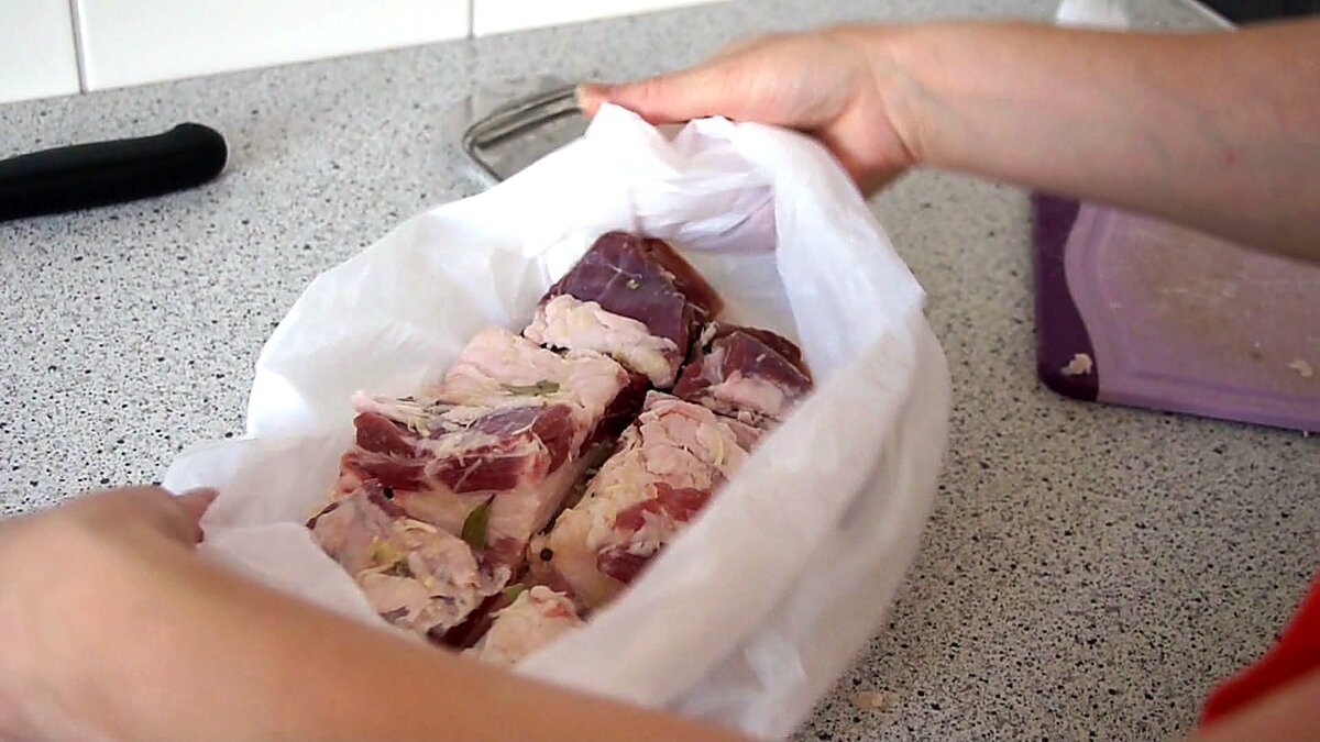 Приготовила шпик в тесте. Результат превзошел все мои ожидания.