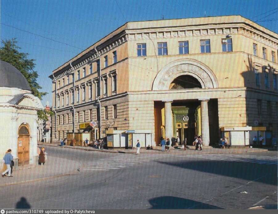 Метро владимирская фото