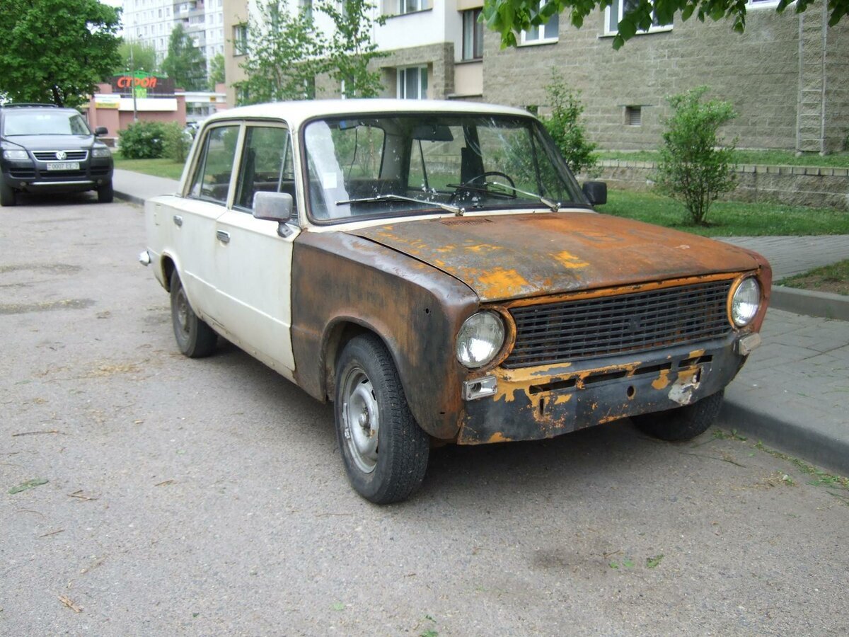 lada 21011