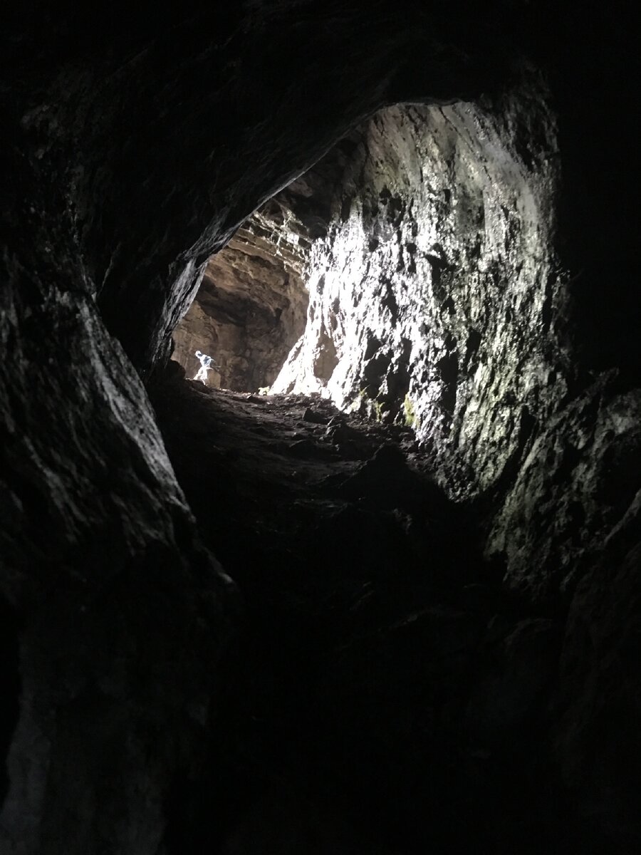 Фото автора. Никольская пещера.